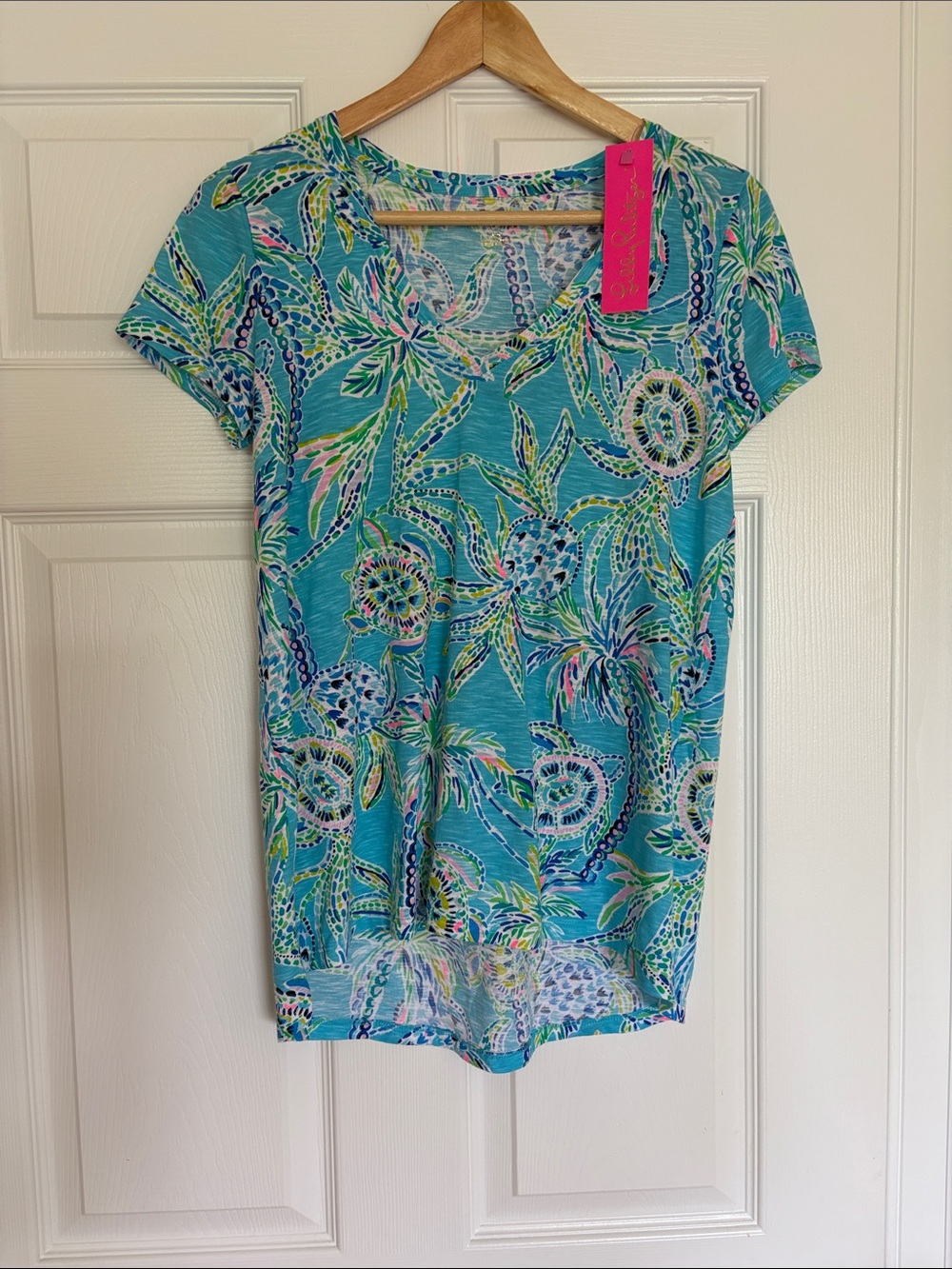Lilly Pulitzer Aqua Tropical Palm V-Neck Tee